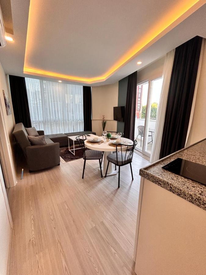 Hadrians Tower Aparthotel Antalya Ngoại thất bức ảnh