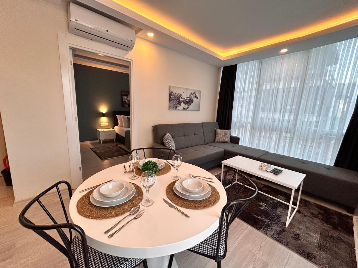 Hadrians Tower Aparthotel Antalya Ngoại thất bức ảnh