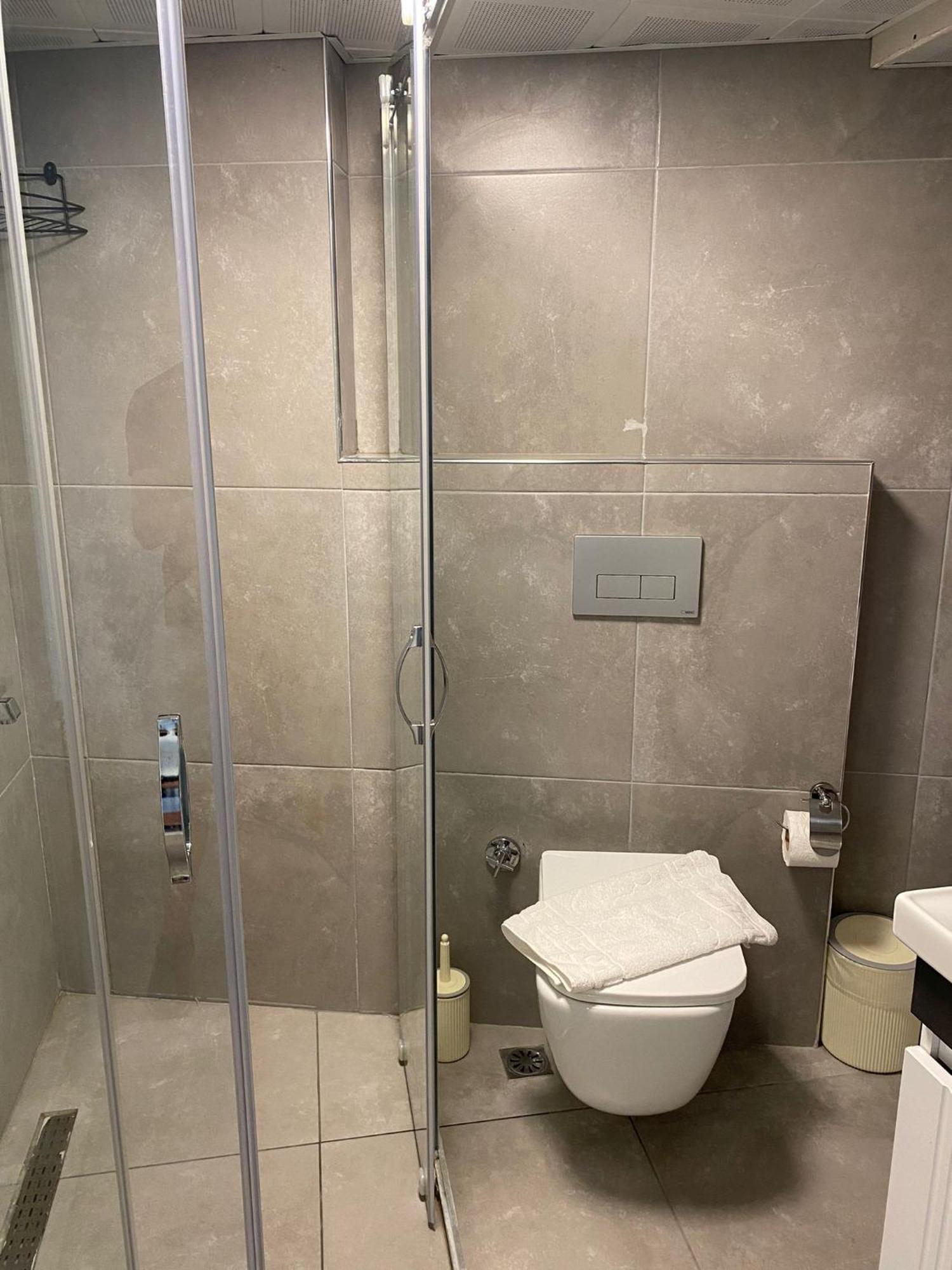Hadrians Tower Aparthotel Antalya Ngoại thất bức ảnh