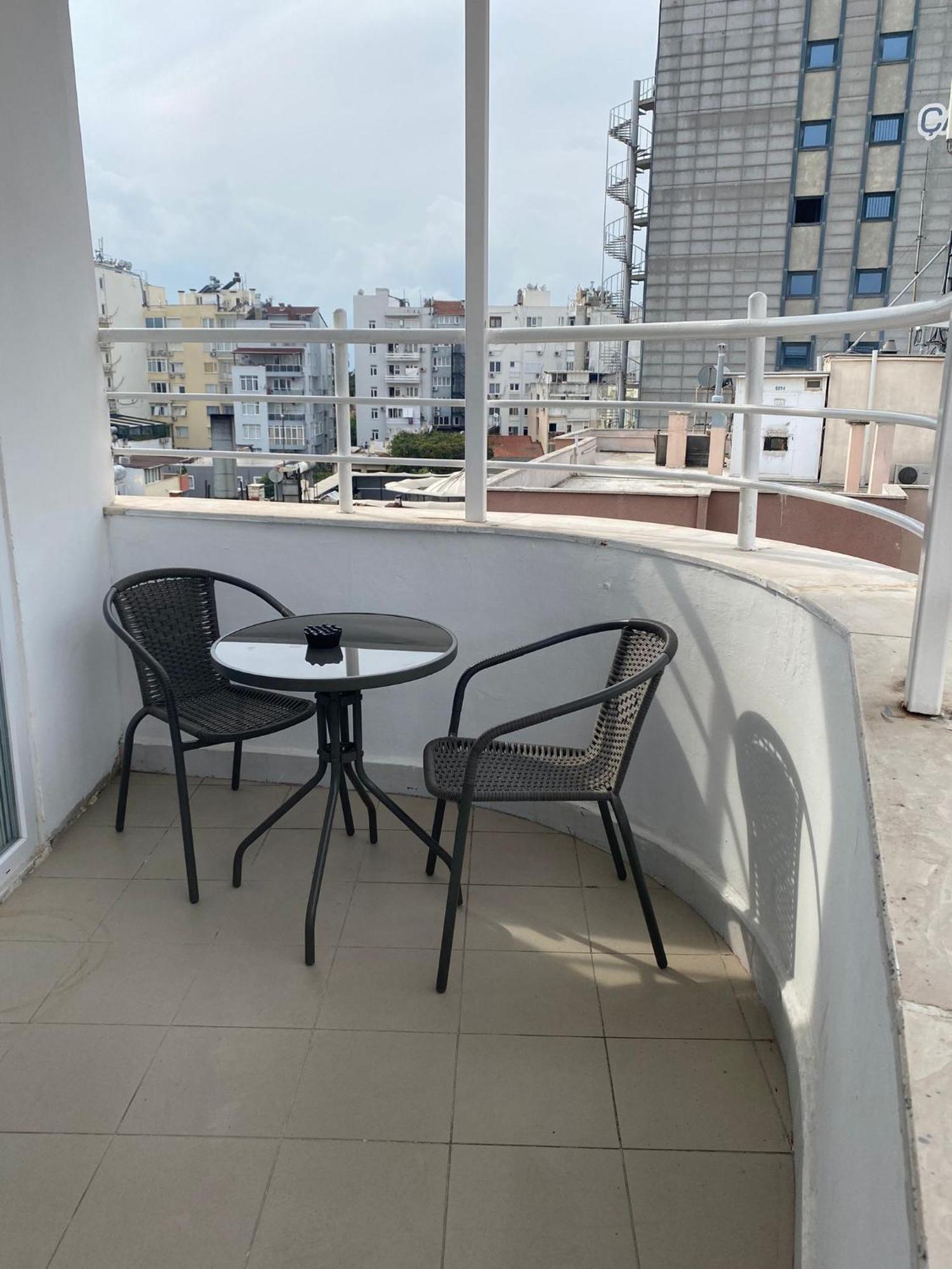 Hadrians Tower Aparthotel Antalya Ngoại thất bức ảnh