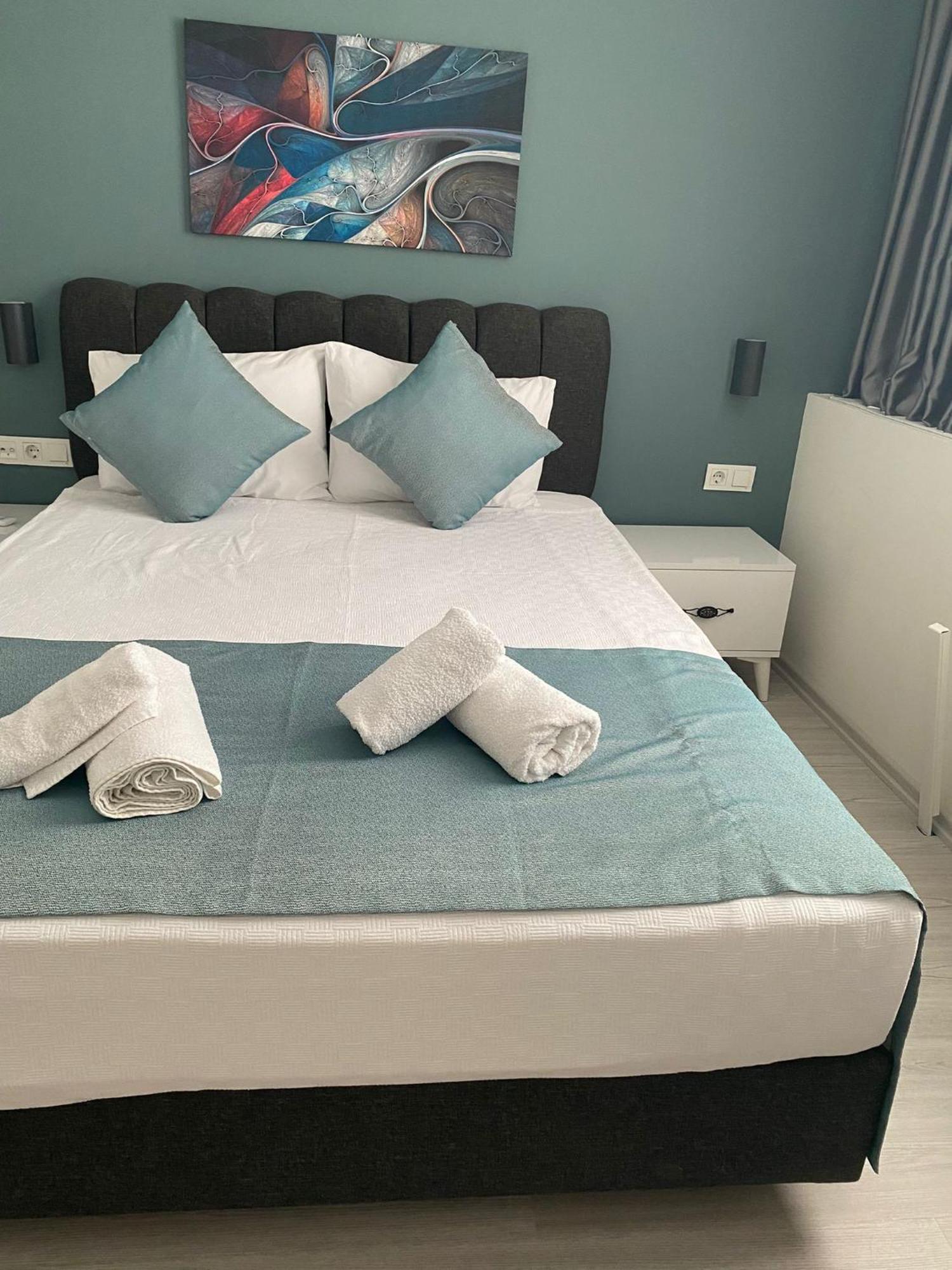 Hadrians Tower Aparthotel Antalya Ngoại thất bức ảnh